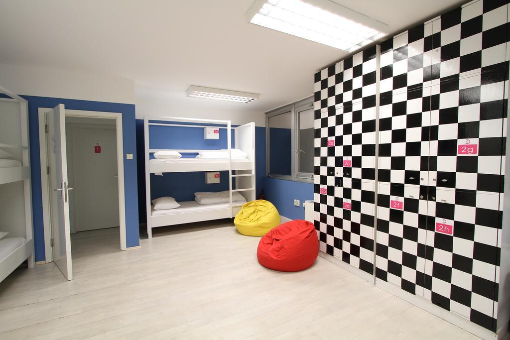 Dc Hostel Βελιγράδι Εξωτερικό φωτογραφία
