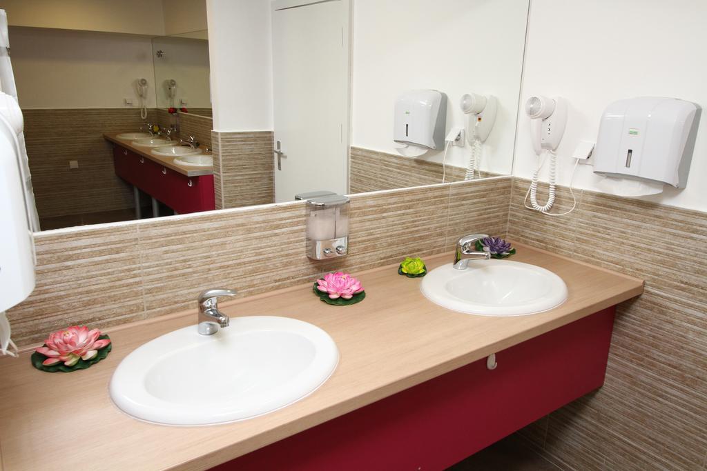 Dc Hostel Βελιγράδι Εξωτερικό φωτογραφία