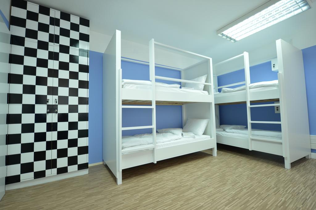 Dc Hostel Βελιγράδι Δωμάτιο φωτογραφία