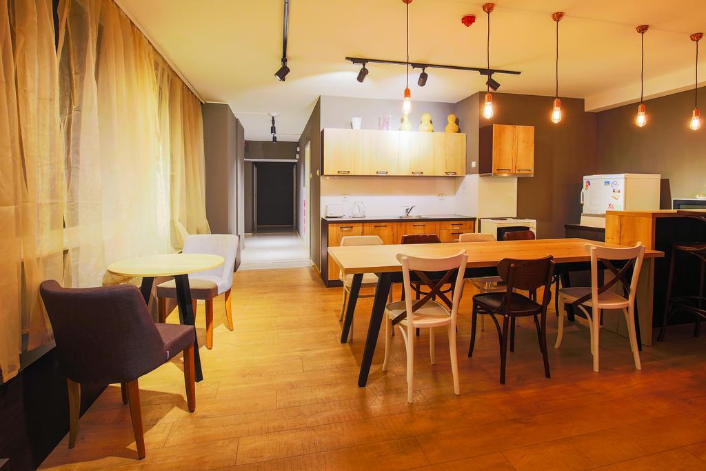 Dc Hostel Βελιγράδι Εξωτερικό φωτογραφία