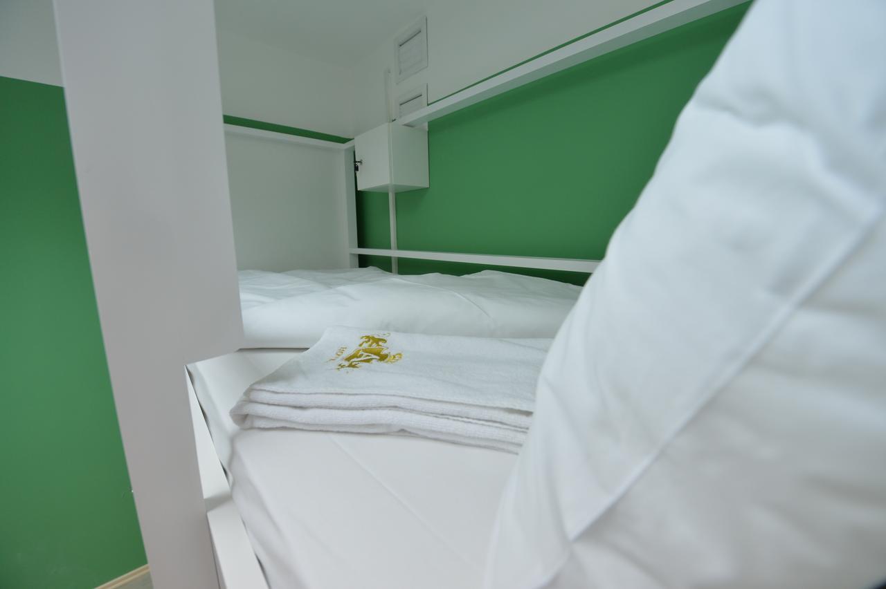 Dc Hostel Βελιγράδι Δωμάτιο φωτογραφία